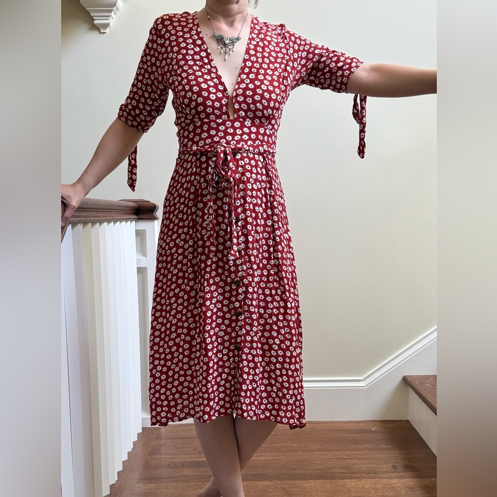 FAITHFULL THE BRAND Nina Midi Dress Red Floral Deep V Feminine Coquette Picnic 4